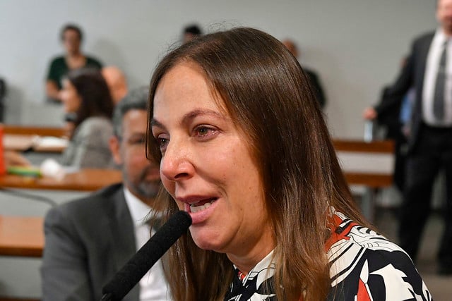 Senadora afirma que não deixará comissão. Foto: Ag. Senado