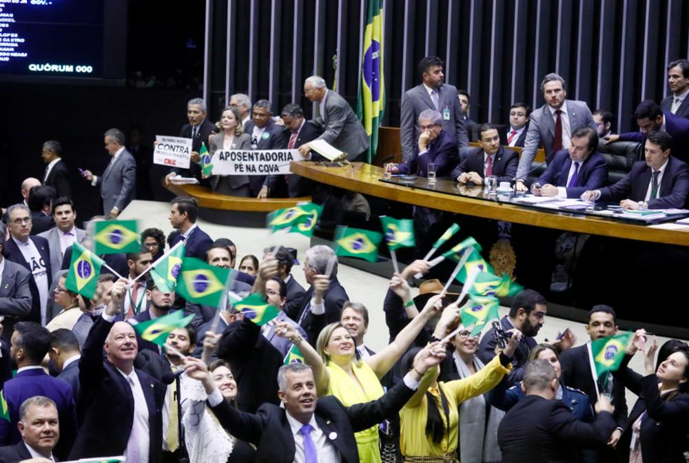 Votação dividiu os senadores no plenário. Foto: Luis Macedo/Câmara dos Deputados