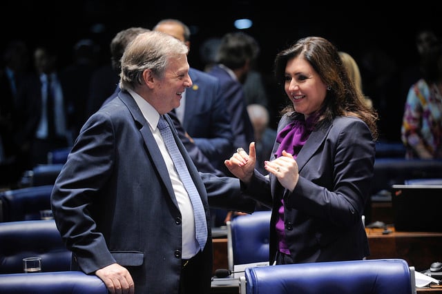 A presidente da CCJ, Simone Tebet, e relator da Previdência na comissão, Tasso Jereissati. [fotografo] Jefferson Rudy [/fotografo]