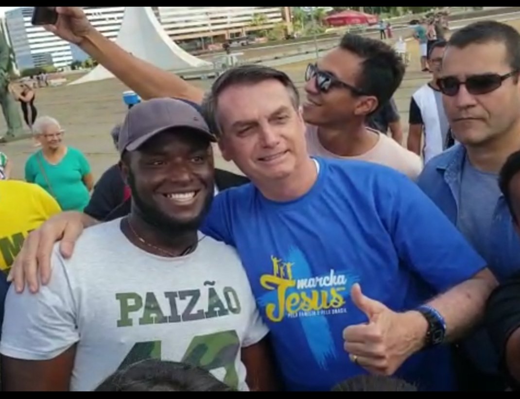 Nas redes sociais, Bolsonaro publicou foto em homenagem ao Dia dos Pais. Foto: Reprodução