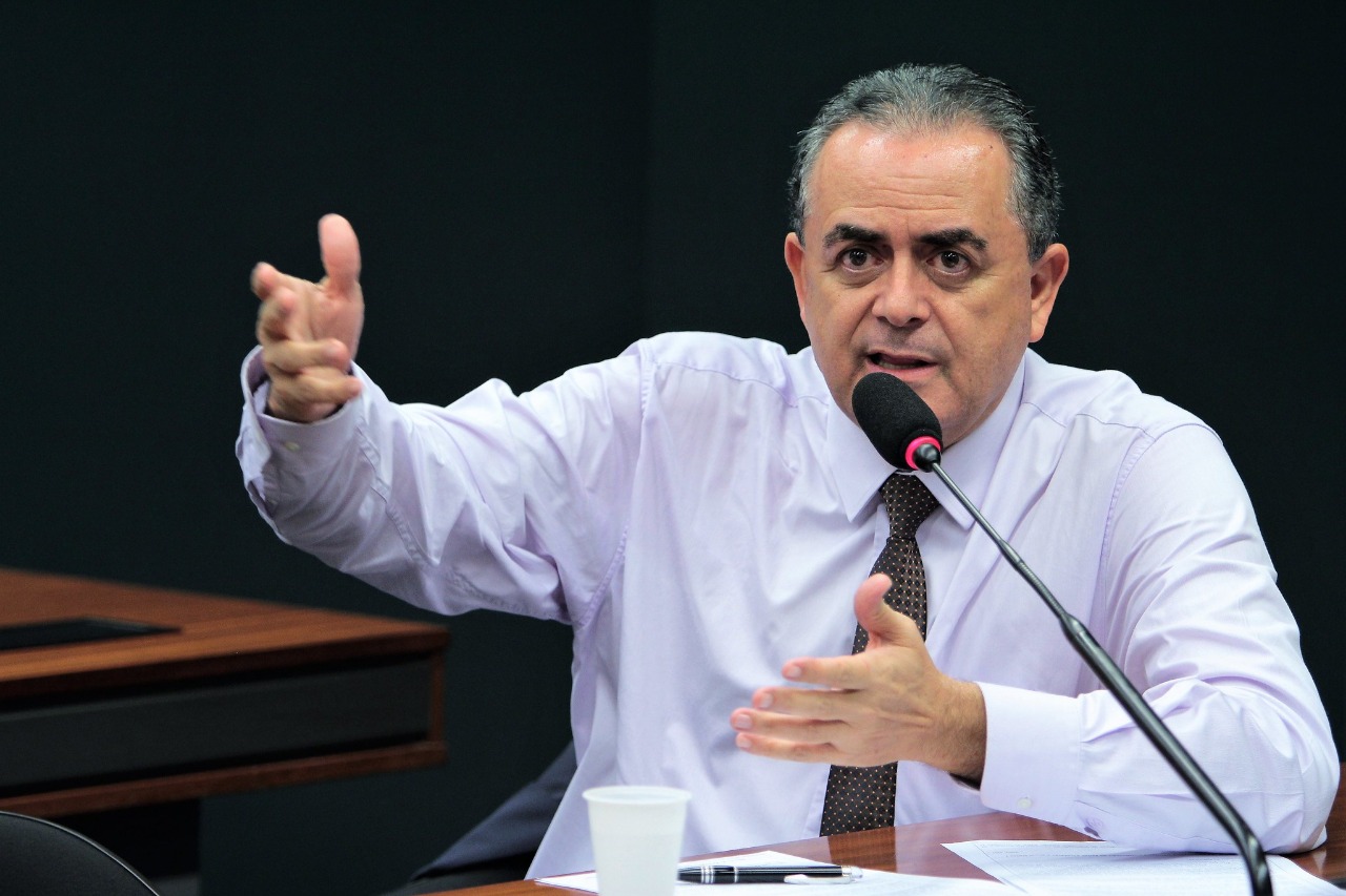 O Professor Luiz Flávio Gomes disse que mudança de voto não tem relação com o processo que corre no conselho de ética do PSB. Foto: Divulgação