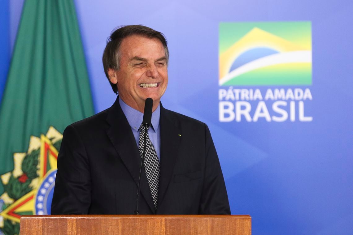 O presidente Jair Bolsonaro, participa da Solenidade de Sanção do Projeto de Lei de Conversão 21/2019 (MP da Liberdade Econômica)