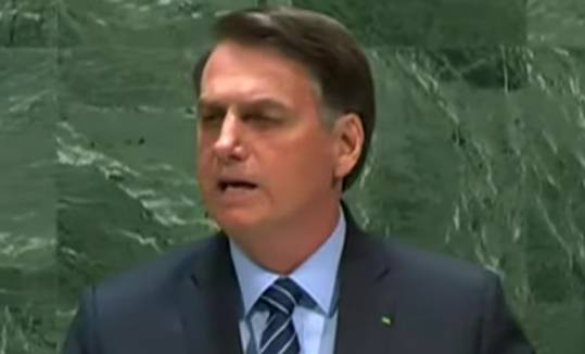 Bolsonaro chamou de falácia declaração de que Amazônia é 