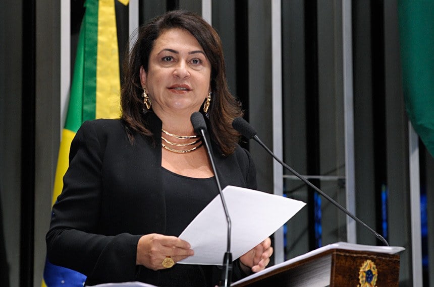 Kátia Abreu se reuniu com Paulo Guedes.
[fotografo] Agência Senado [/fotografo]