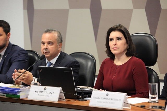 A presidente da CCJ, Simone Tebet, e o secretário especial da Previdência, Rogério Marinho, em audiência realizada na CCJ[fotografo]Roberto Castello[/fotografo]