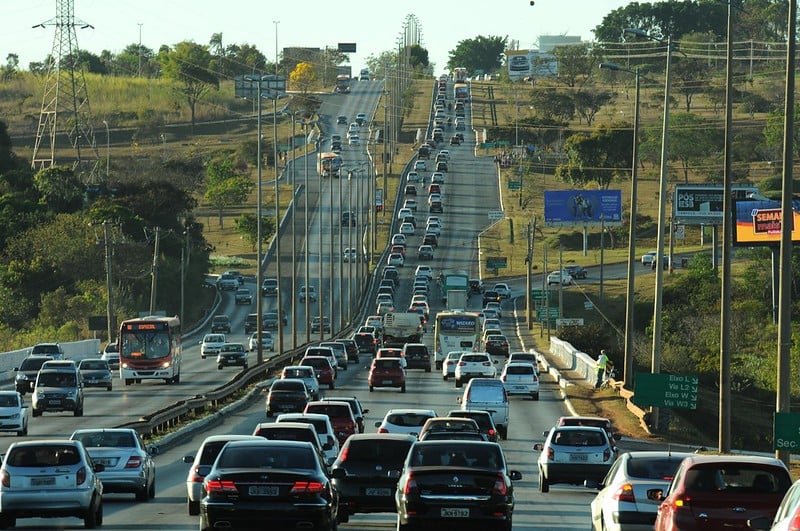 Pouco mais de um quarto do orçamento previsto com mobilidade urbana foi gasto na última década [fotografo]Renato Araújo/Agência Brasília[/fotografo]