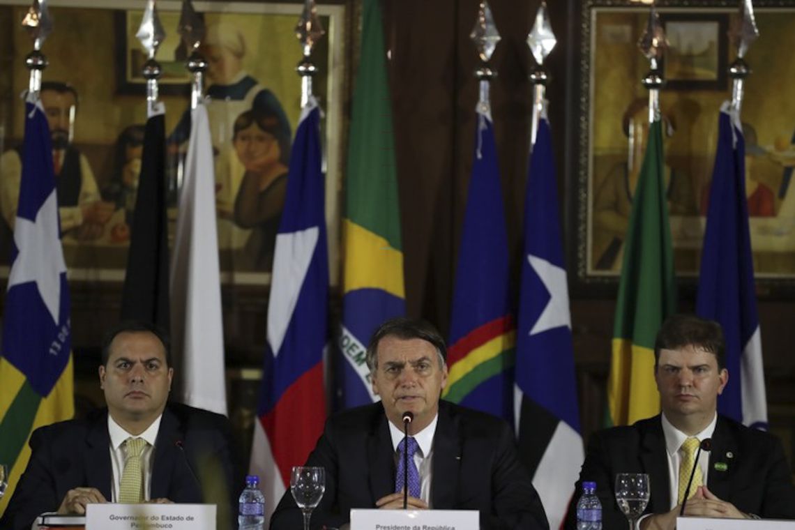 O presidente Jair Bolsonaro durante apresentação do Plano de Desenvolvimento da Região na 25ª reunião do grupo executivo do Conselho Deliberativo de Desenvolvimento do Nordeste (Condel - Sudene), em Recife (PE). [fotografo] Agência Brasil [/fotografo].