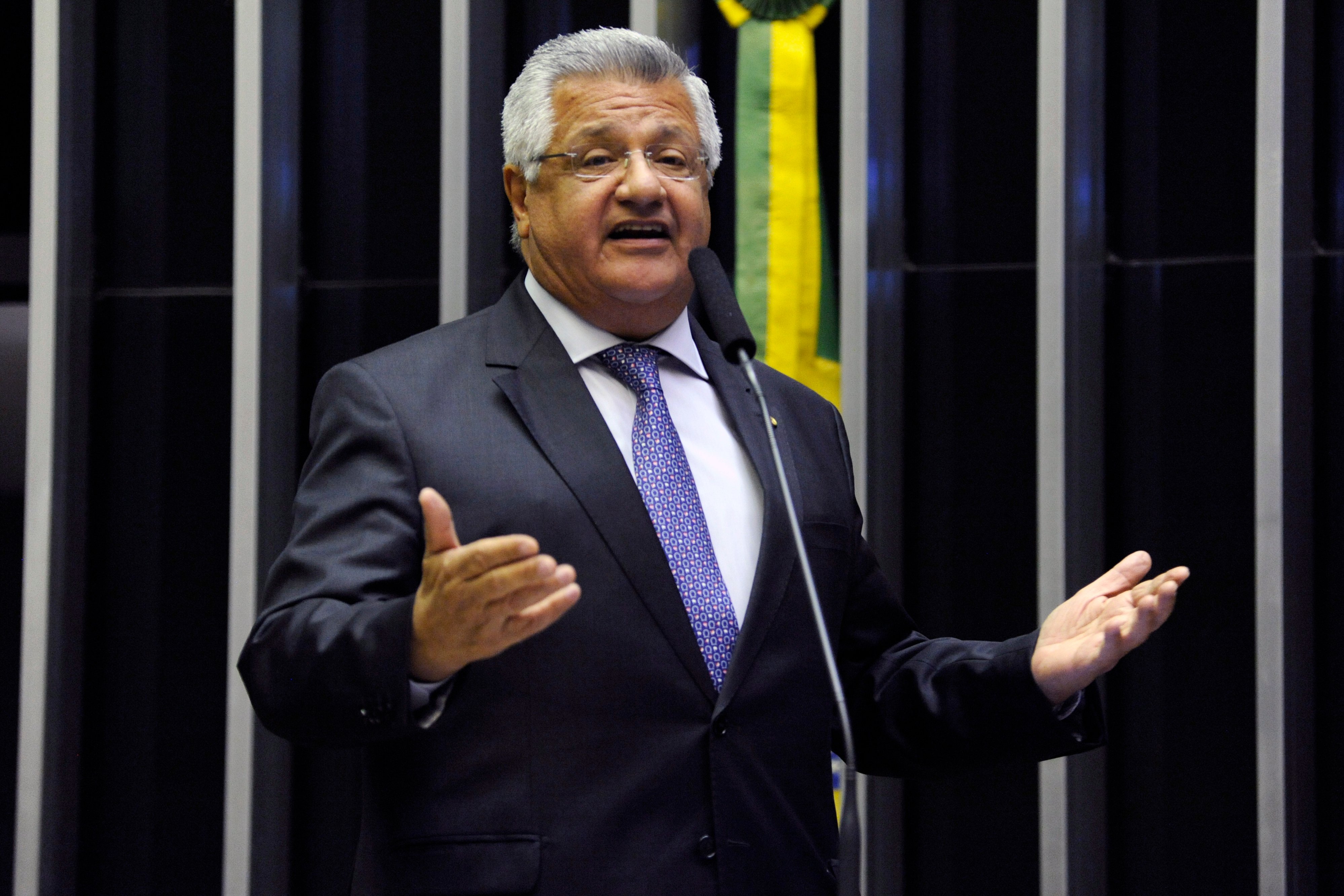 O deputado Bacelar apresentou o requerimento de convocação da Comissão para tratar sobre as medidas do Governo Bolsonaro na pasta da Educação [Foto Luis Macedo/Câmara dos Deputados]