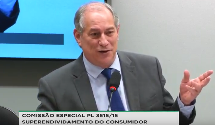 O ex-presidenciável Ciro Gomes, participa de sessão da Câmara sobre superindividamento do consumidor