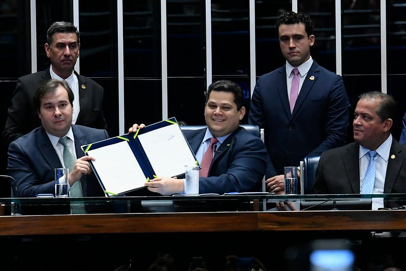 Presidente da Câmara dos Deputados, Rodrigo Maia e presidente do Senado, David Alcolumbre [fotografo] Foto: Geraldo Magela/Agência Senado [/fotografo]