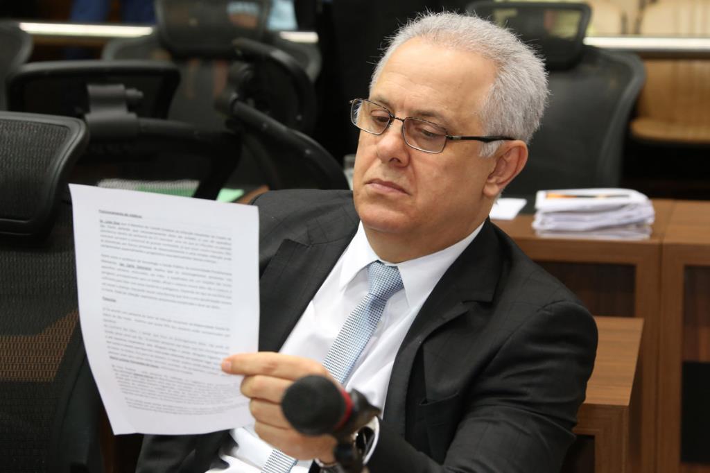 Conselheiro do TCE-MS usou ao menos R$ 78 mil do dinheiro público para custear despesas do imóvel onde reside quando exercia o cargo de deputado estadual[fotografo]Foto: Victor Chileno/ALMS[/fotografo]