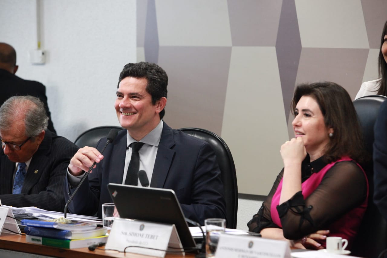 Sergio Moro participa de audiência pública na CCJ do Senado, ao lado da senadora Simone Tebet [fotografo]Divulgação/CCJ[/fotografo]