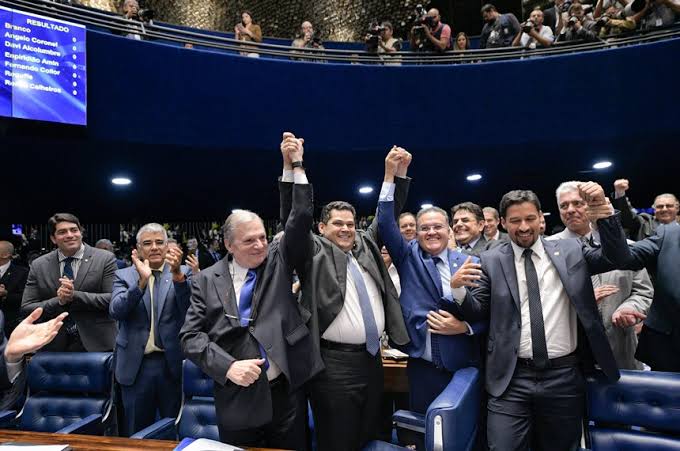 Senado aprova PEC das emendas [fotografo] Agência Senado [/fotografo]