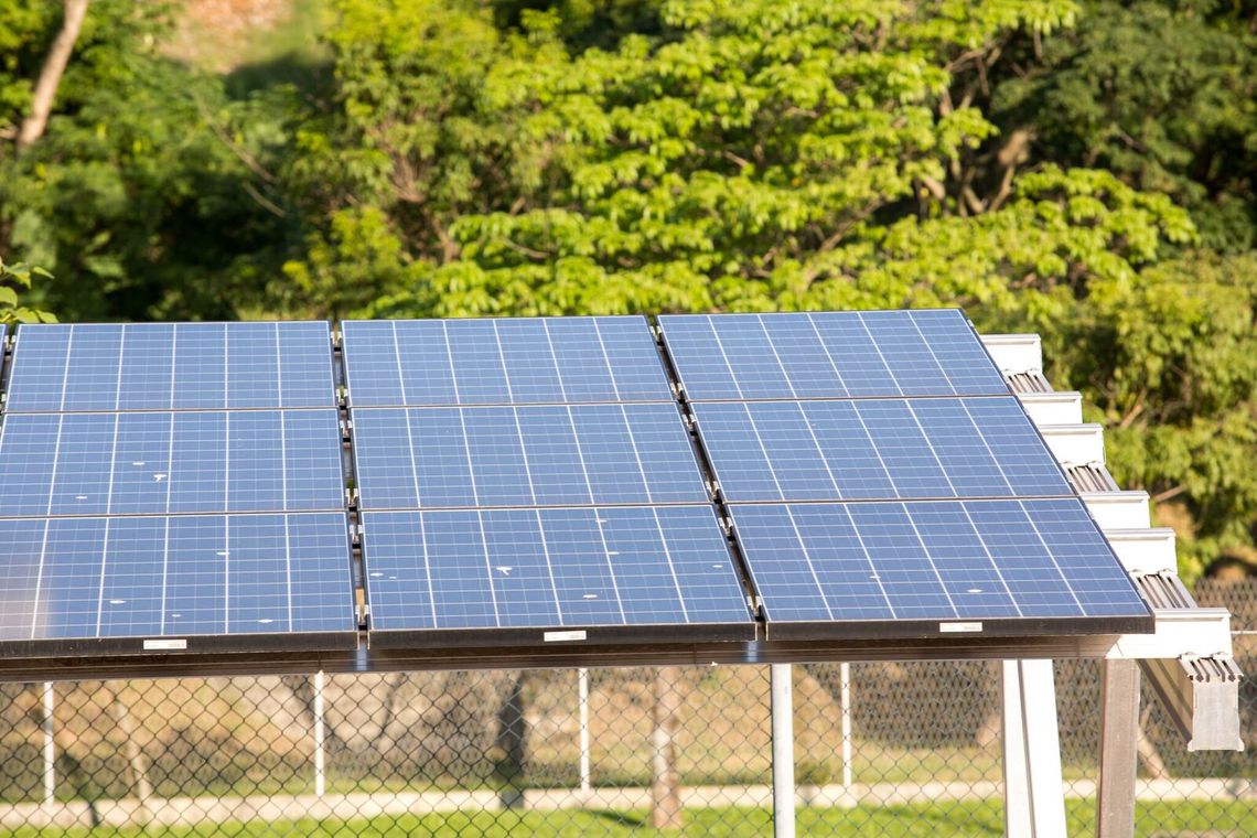 Placas de energia fotovoltaica [fotografo] Soninha Vill/GIZ [/fotografo]
