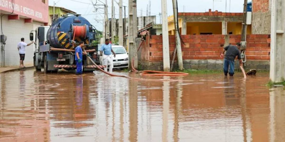 Chuvas no Rio de Janeiro. Foto Rafael Peixoto/Prefeitura Campos dos Goytacazes.