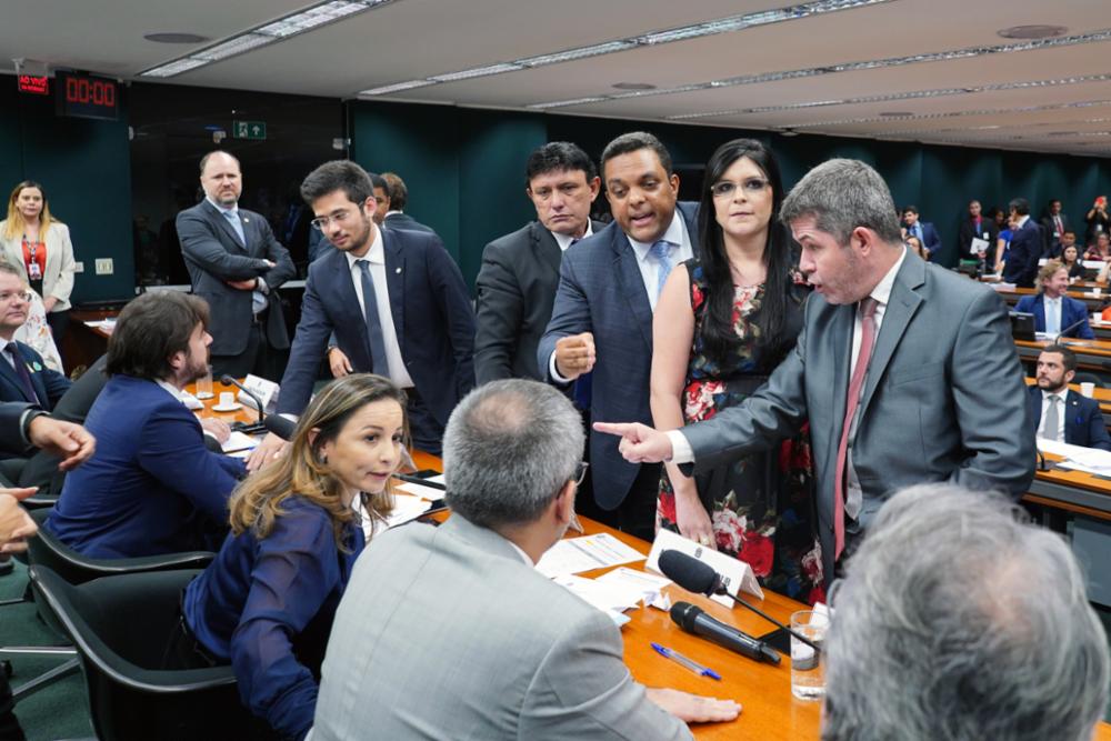 Discussão em meio a uma das visitas do ministro Abraham Weintraub à Comissão de Educação da Câmara [fotografo]Will Shutter/Câmara dos Deputados[/fotografo]