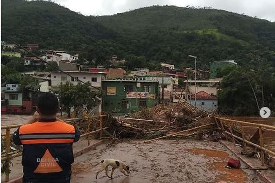 Valor prometido será utilizado para restauração de rodovias na Bahia e demais estados atingidos pelas enchentes. Foto: Defesa Civil de Minas Gerais