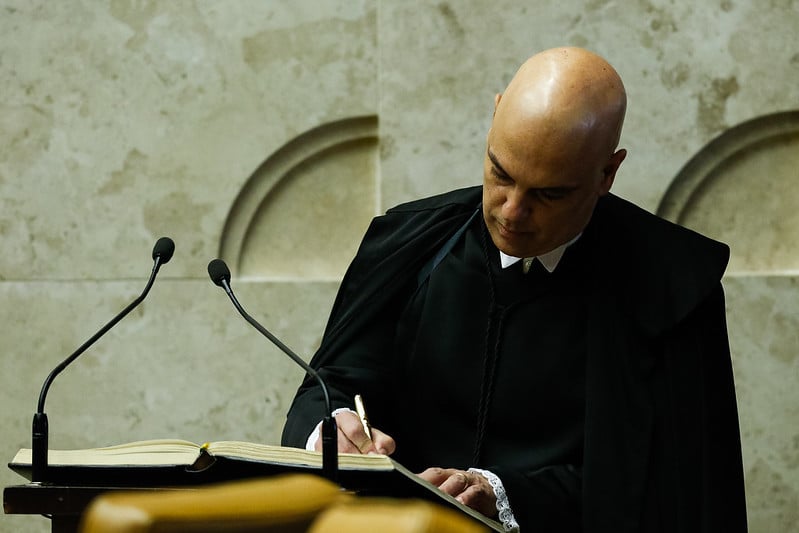 Alexandre de Moraes reviu decisão que ele havia tomado na quinta-feira e tornada pública na sexta. Foto: Alan Santos/PR