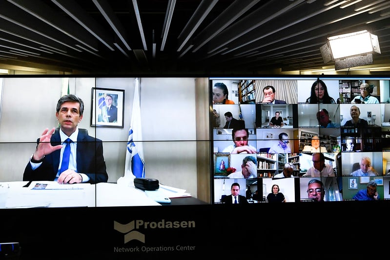 Ministro da Saúde, Nelson Teich, em videoconferência com senadores. [fotografo]Leopoldo Silvao/Agência Senado[/fotografo] 