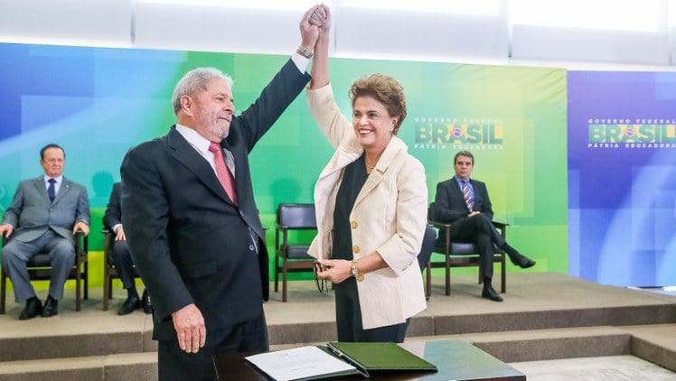 Bolsonaro percebeu que Dilma é um ponto de fragilidade para Lula. E explora esse ponto. Foto: Agência Brasil 