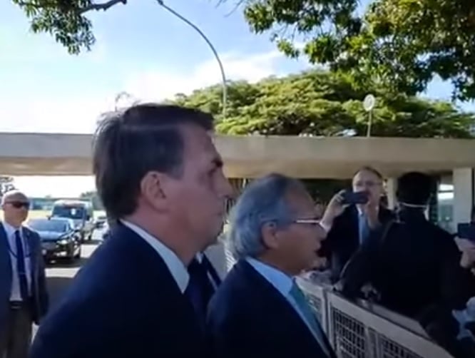 Guedes e Bolsonaro a[fotografo]Reprodução[/fotografo]