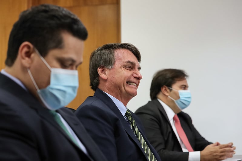 O presidente Jair Bolsonaro e o presidente do Senado, Davi Alcolumbre. [fotografo] Planalto / Flickr [/fotografo]