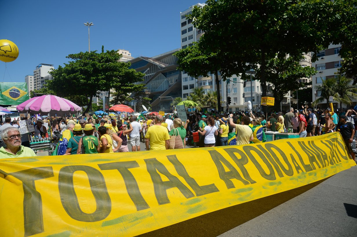 Manifestação em apoio a Lava Jato no Rio de Janeiro, em 2017 [fotografo] Fernando Frazão / Agência Brasil [/fotografo]