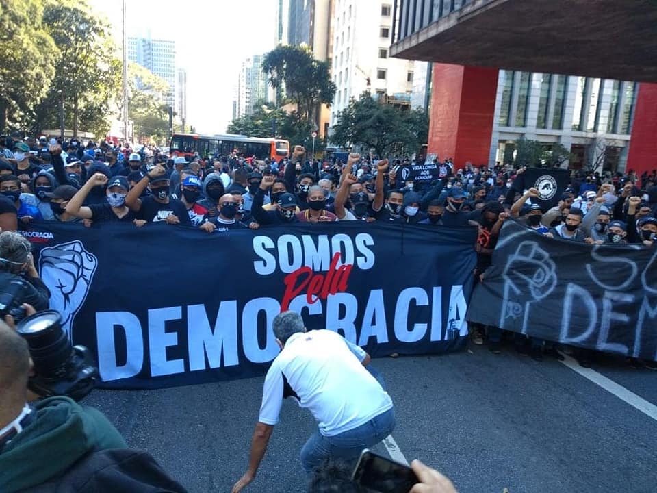 Manifestantes se concentraram em frente ao Masp[fotografo]Bancada Ativista[/fotografo]