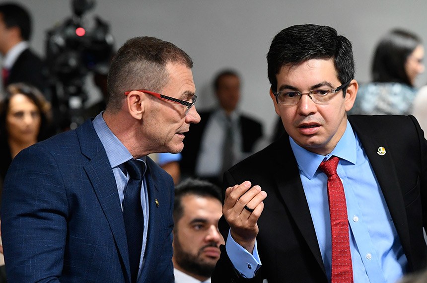 Senadores Fabiano Contarato (Rede-ES) e Randolfe Rodrigues (Rede-AP). [fotografo]Marcos Oliveira/Agência Senado[/fotografo]