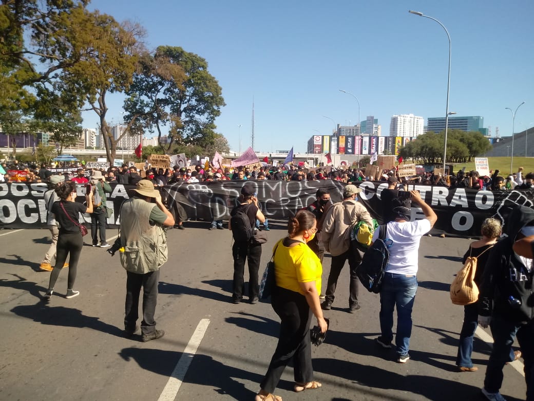 Manifestantes pela democracia e contra Bolsonaro se concentram na rodoviária de Brasília [fotografo] João Frey [/fotografo].