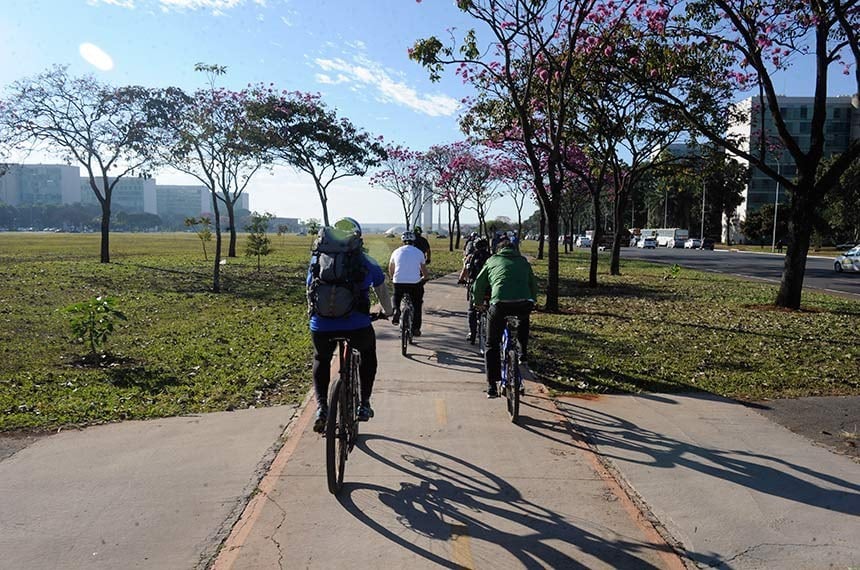 Ciclistas em Brasília 
[fotografo] Jefferson Rudy/ Agência Senado [/fotografo]
