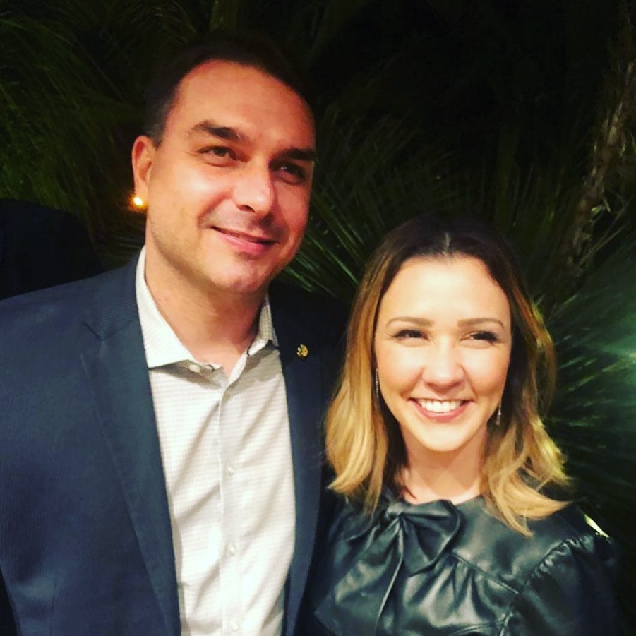 Karina Kufa e Flávio Bolsonaro [Reprodução/ Instagram]