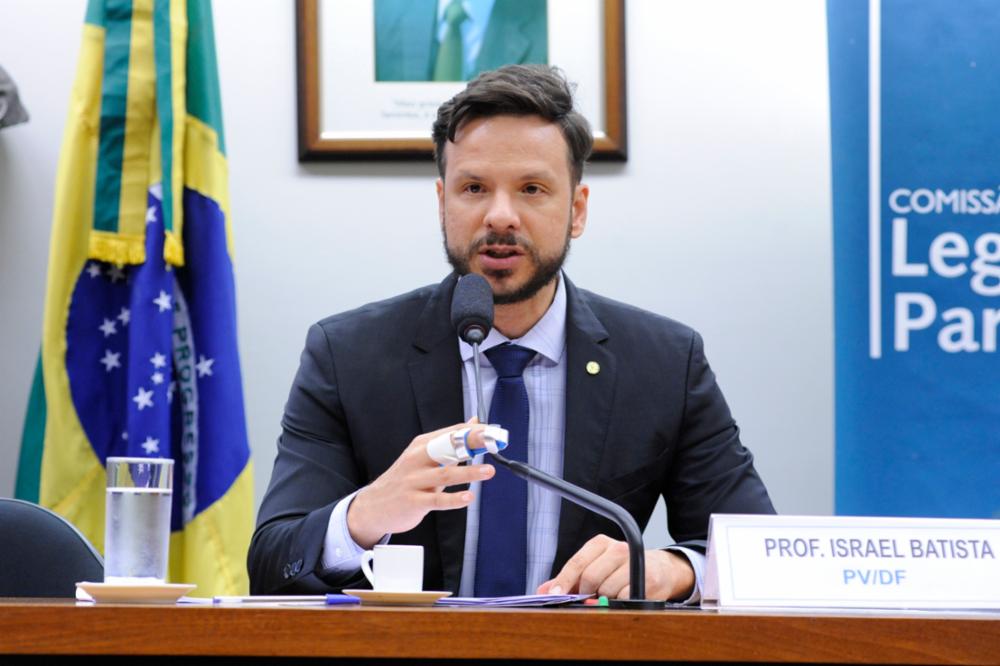 Israel Batista, líder da Frente Parlamentar pela Educação sai do PV e se junta ao PSB, partido de Alessandro Molon e Marcelo Freixo.[fotografo] Cleia Viana/Câmara dos Deputados [/fotografo]