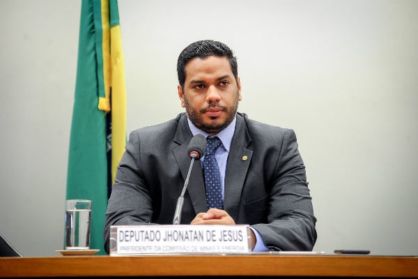 Jhonatan de Jesus teve o seu nome aprovado pelo plenário da Câmara para ser ministro do TCU. Foto: Douglas Gomes