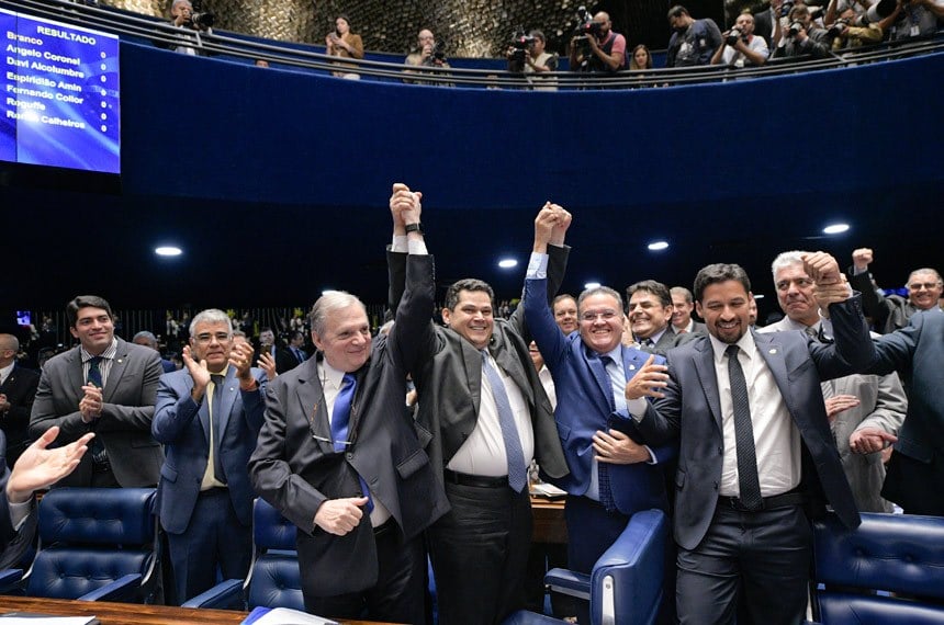 Padrinho de dois ministros e novamente presidente da CCJ. O poder de Davi Alcolumbre. Foto: Pedro França/Agência Senado