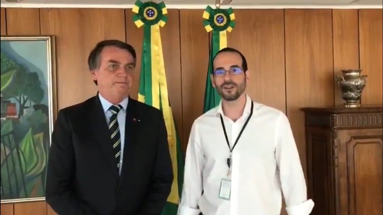 Presidente Jair Bolsonaro e Arthur Weintraub.[fotografo]Reprodução[/fotografo]