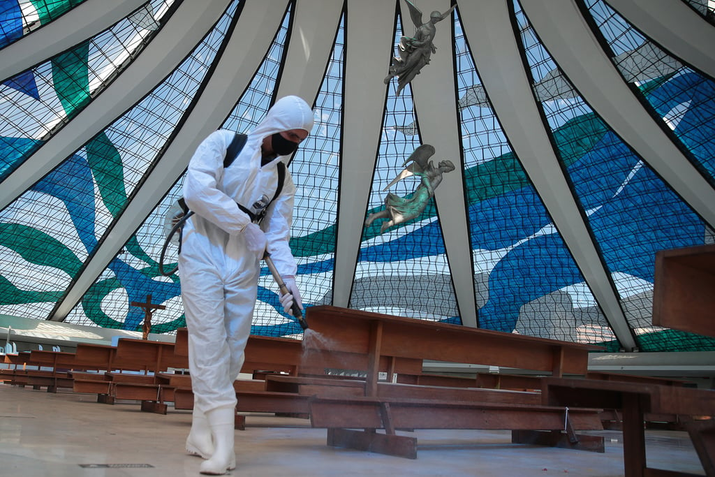 Descontaminação da Catedral de Brasília [fotografo] Marcello Casal JrAgência Brasil
[/fotografo]