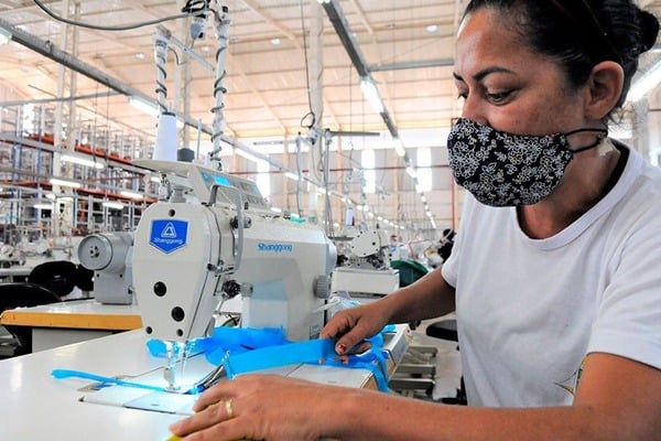 Bolsonaro vetou projeto que previa R$ 50 milhões para microempreendedores individuais renegociarem dívidas tributárias. [fotografo] Augusto Coelho/Fenae [/fotografo]