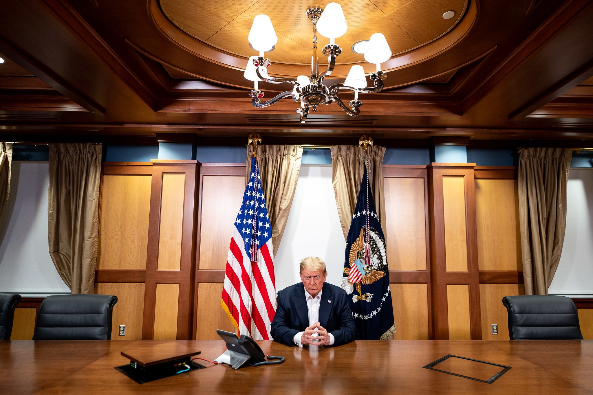 Perspectiva de volta de Trump à Casa Branca é muito grave. Principal receio é de que ele possa buscar algum tipo de modelo mais autocrático. Foto: Tia Dufour/The White House