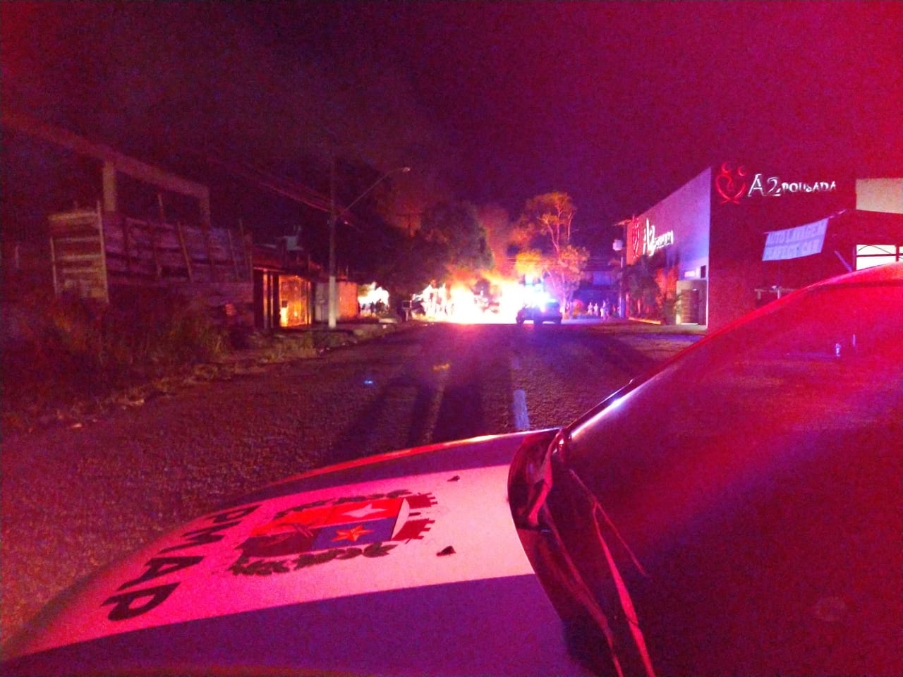 Imagem registrada por policiais no bairro Jardim Felicidade, na Zona Norte de Macapá, nesta terça-feira (10) [fotografo]Reprodução/Redes Sociais[/fotografo]