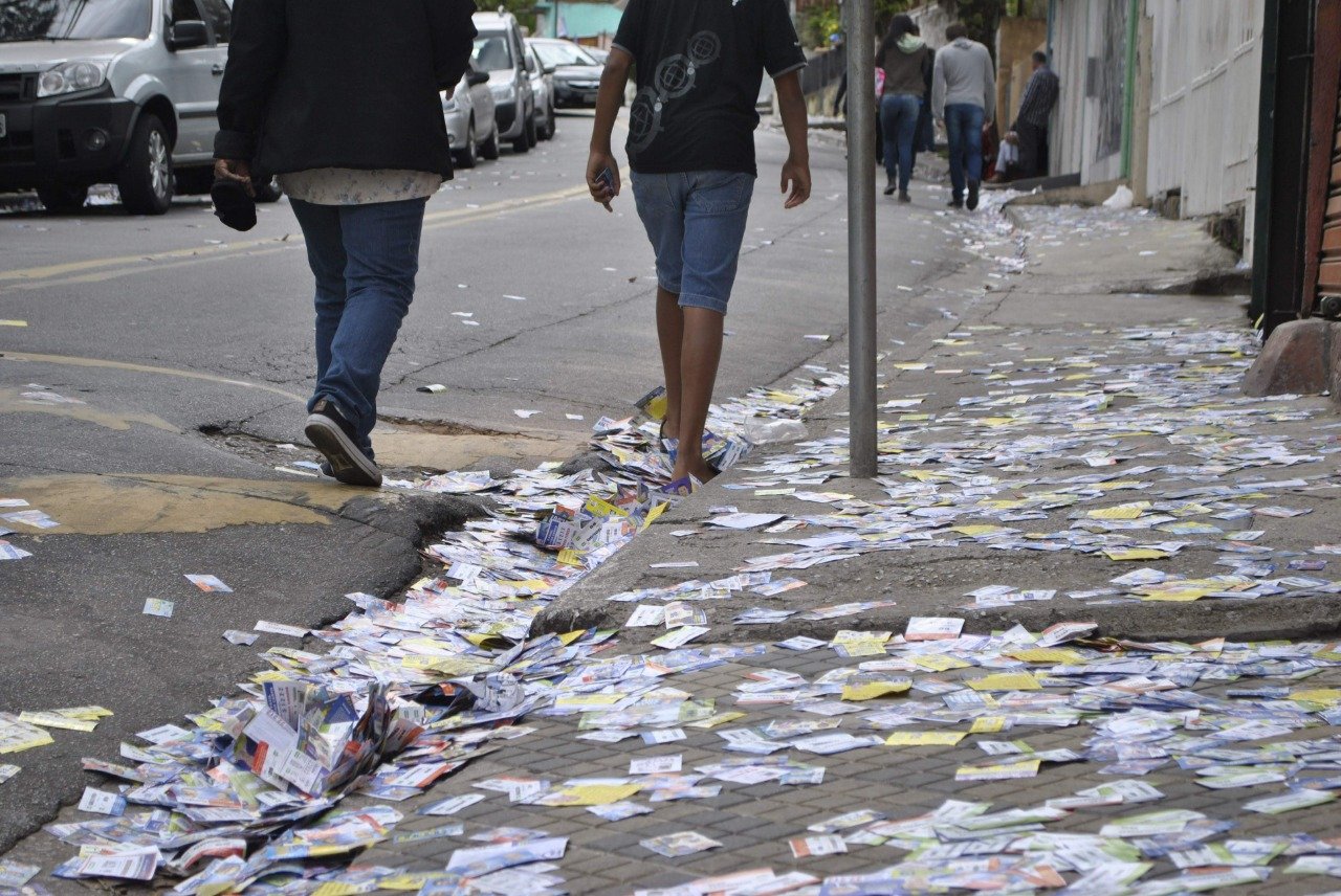 Eleitores em dia de votação em São Paulo. Foto: Guilherme Mendes