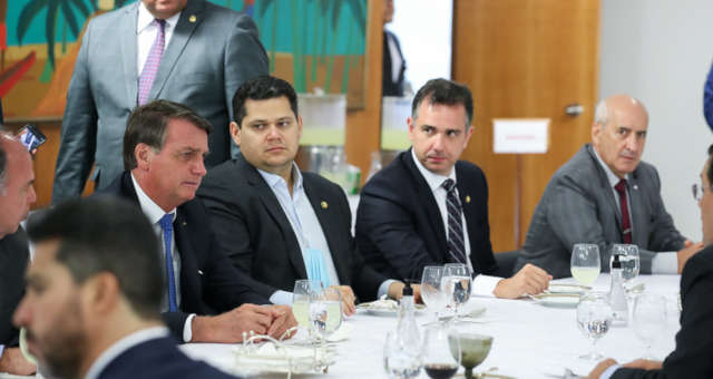 Bolsonaro, Davi Alcolumbre, Rodrigo Pacheco e Luiz Eduardo Ramos[fotografo]Flickr do Planalto[/fotografo]