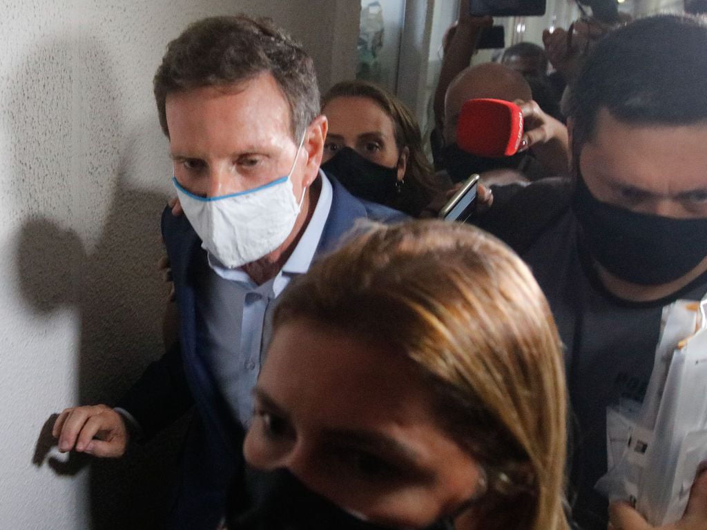 Marcelo Crivella, deixa a Cidade da Policia, depois de  ser preso em ação da Policia Civil e do Ministério Público do Rio de Janeiro[fotografo]Tania Rego/ABr[/fotografo]