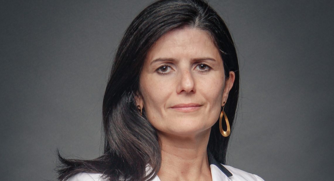 Pandemia evidenciou limitações do serviço público brasileiro, diz Zeina Latif. 