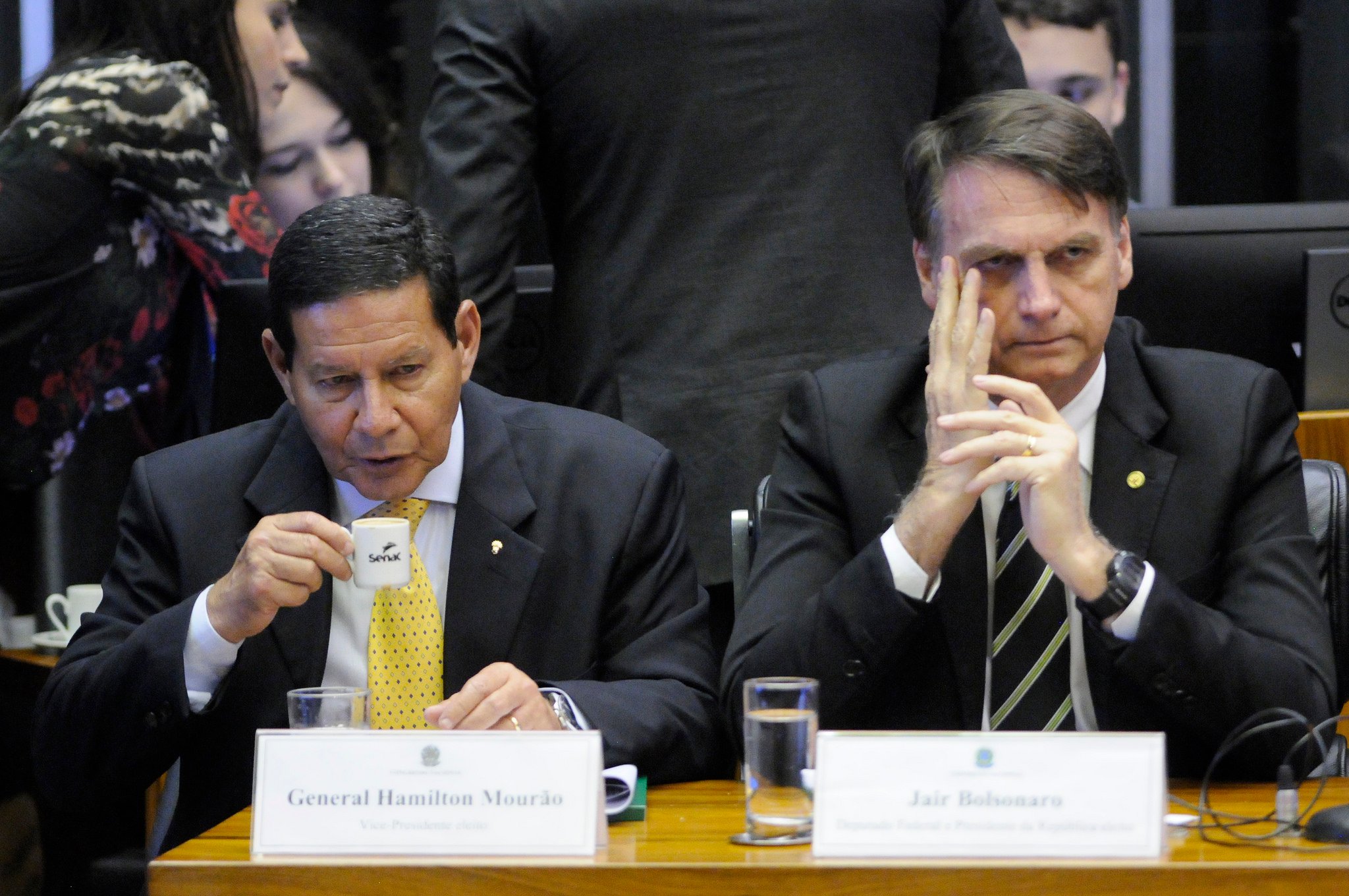 Bolsonaristas de direita, como Hamilton Mourão, não terão muita vez no Congresso, na avaliação dos próprios parlamentares. Foto: Alessandro Dantas/Fotos Públicas