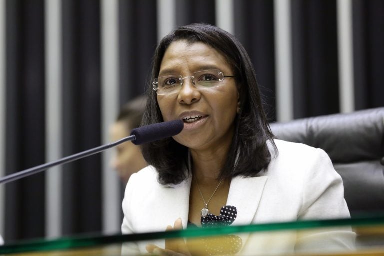 A deputada Rosângela Gomes ocupará a quarta secretaria da Mesa [fotografo]Michel Jesus/Câmara dos Deputados[/fotografo]