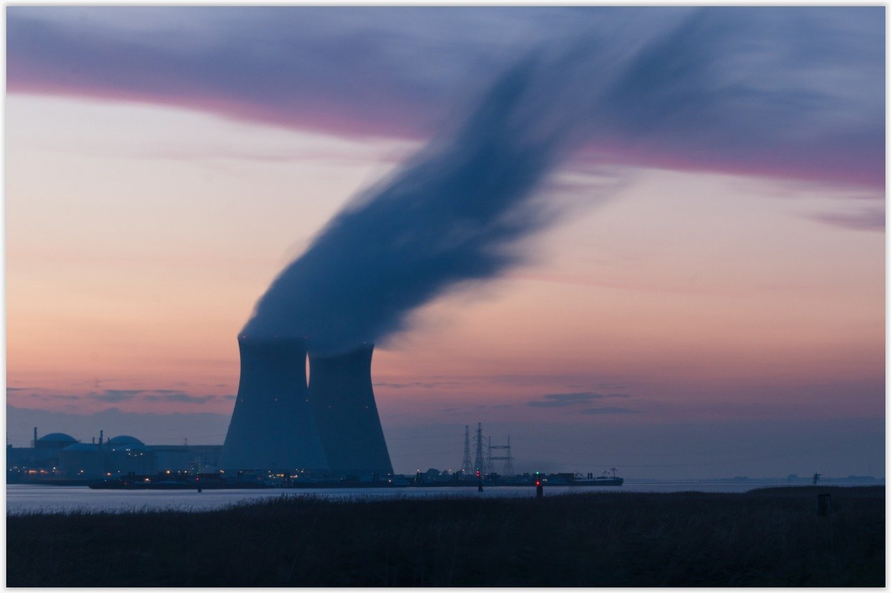 MP 998 que transfere para a União as ações de titularidade da Comissão Nacional de Energia Nuclear será votada no Senado nesta quinta-feira (4) [fotografo] Frédéric Paulussen/ Unsplash [/fotografo]