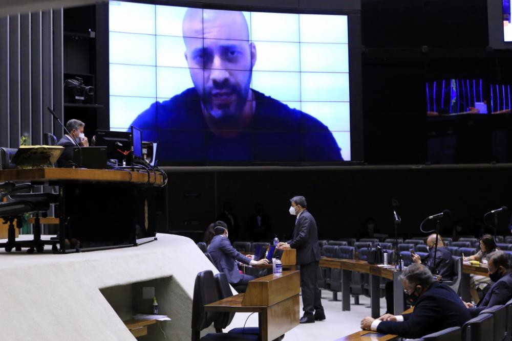 Plenário debate se mantém prisão de Silveira, em 19 de fevereiro de 2021 [fotografo]Michel Jesus/Câmara dos Deputados[/fotografo]