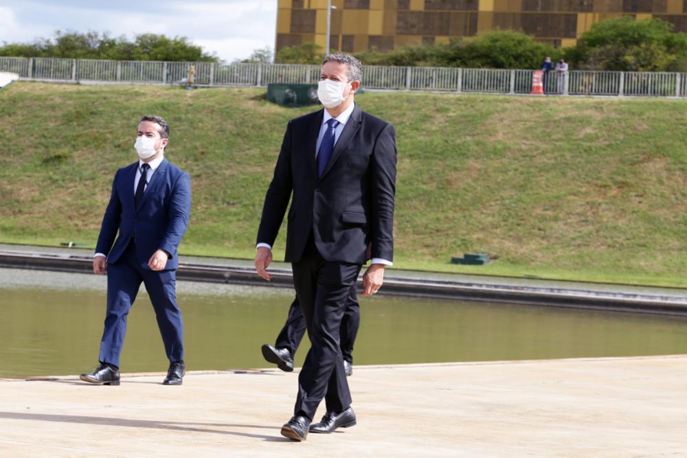 Arthur Lira chega à Câmara para sessão solene de abertura do ano legislativo de 2021 [fotografo] Câmara dos Deputados [/fotografo]