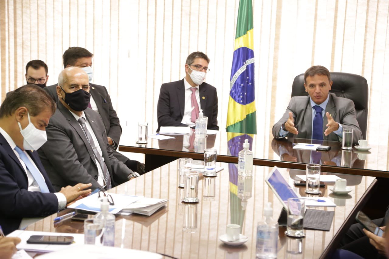 Líderes do Senado discutem sobre a PEC Emergencial com o governo [fotografo] Reprodução / Twitter / Luiz Eduardo Ramos [/fotografo].